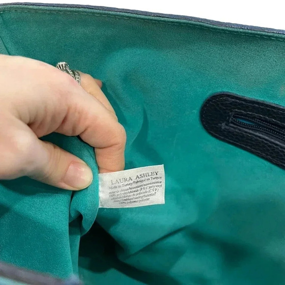 Laura Ashley Navy Pebble Large Tote - Picture 5 of 6